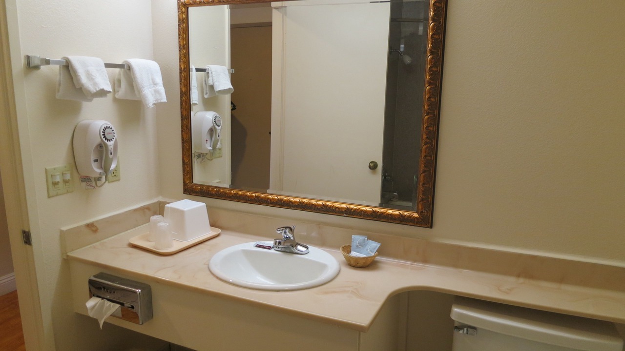 Photo of Bathroom in Calimesa