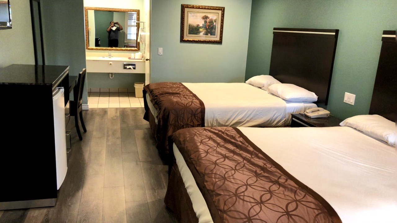 Photo of Bedroom in Calimesa