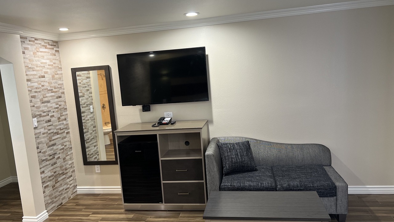 Photo of Bedroom in Walnut Valley