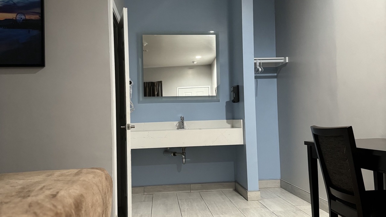 Photo of Bedroom in South Redondo