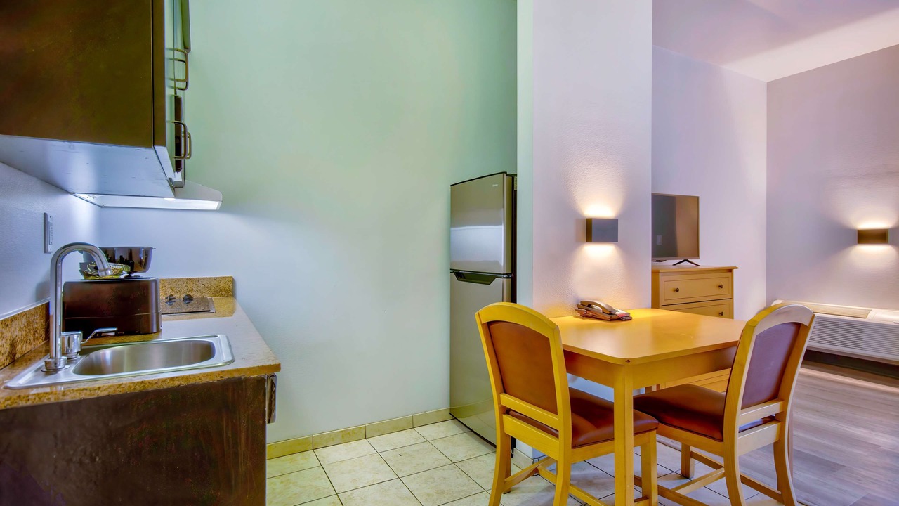 Photo of Kitchen in Oildale