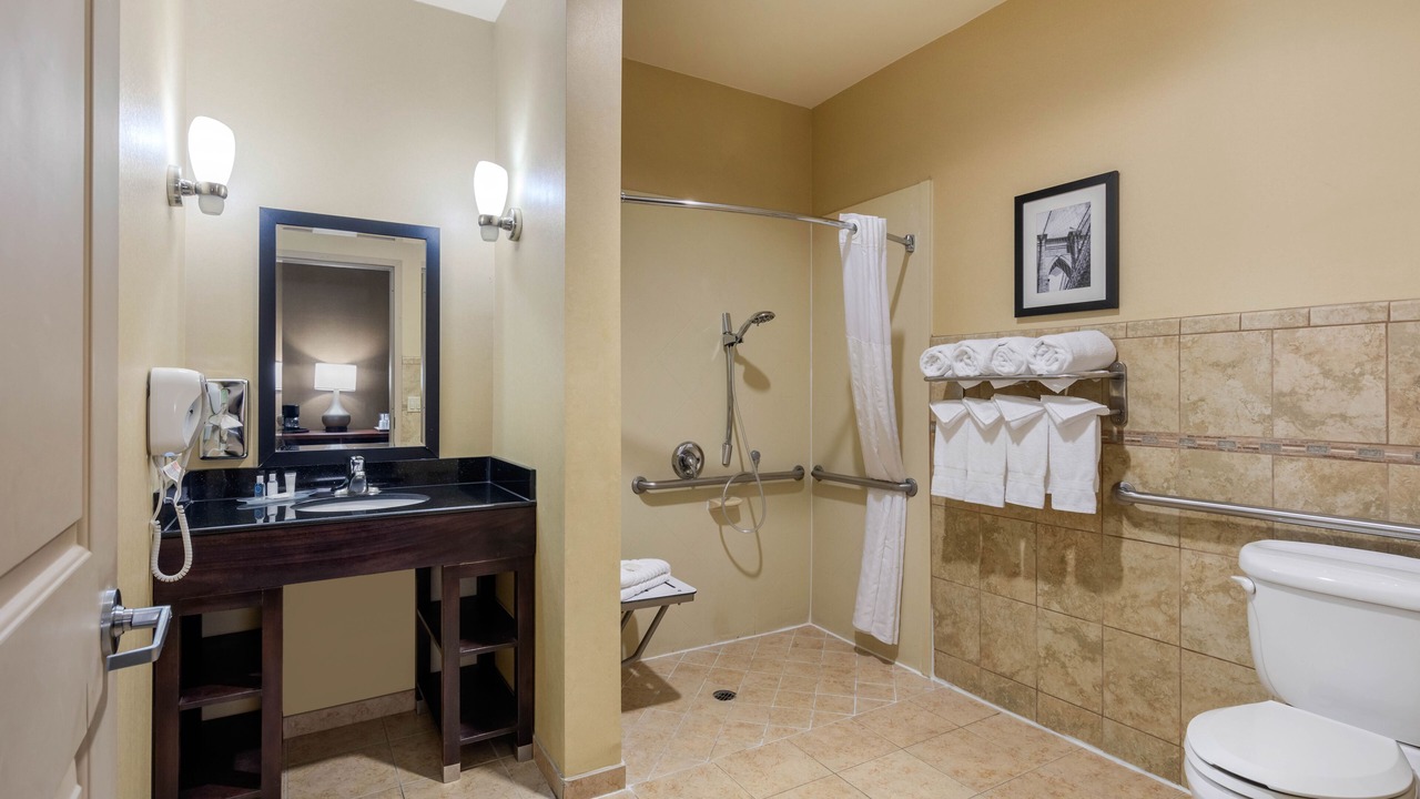 Photo of Bathroom in La Puente