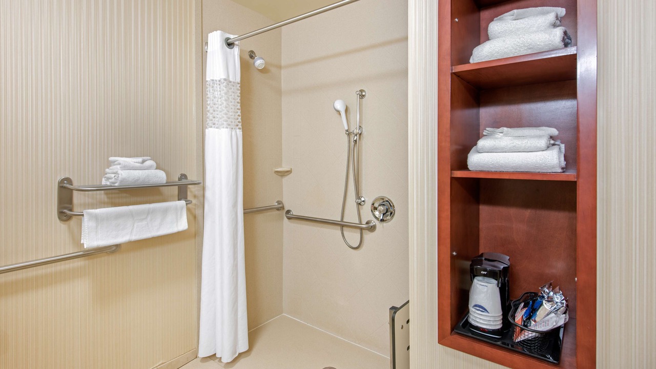 Photo of Bathroom in Pacific
