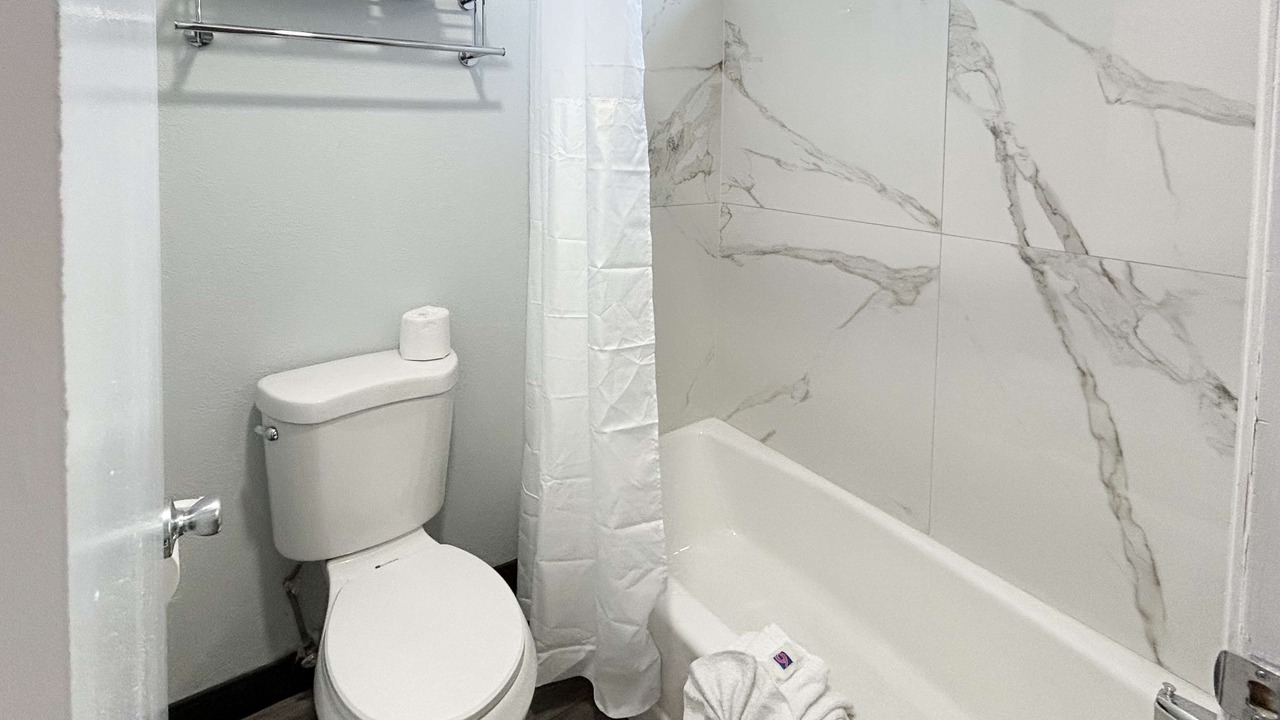 Photo of Bathroom in Pumpkin Center