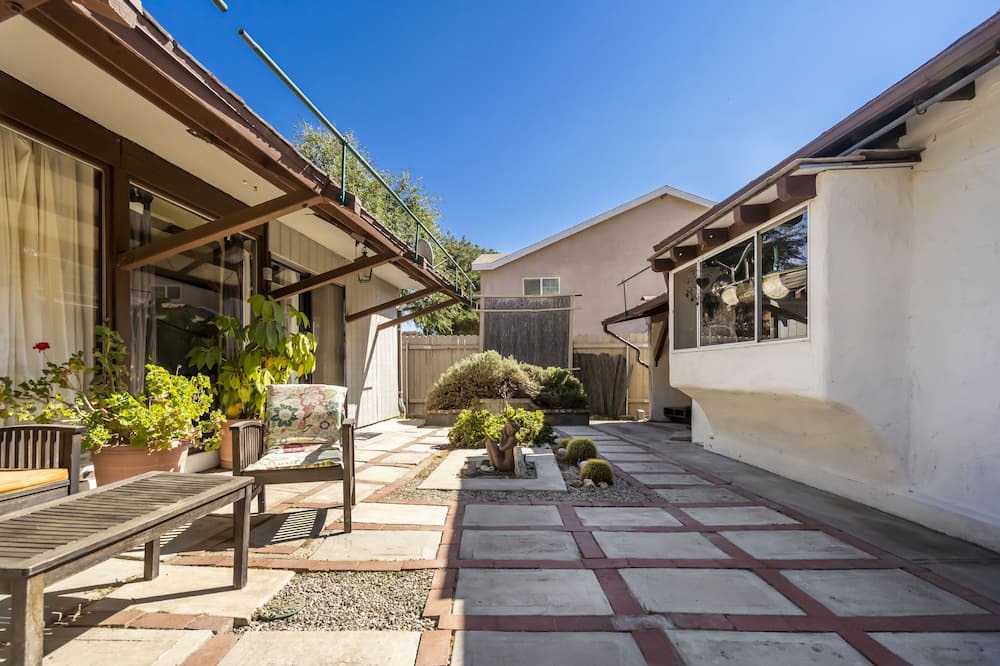 Photo of Patio Balcony in Val Verde