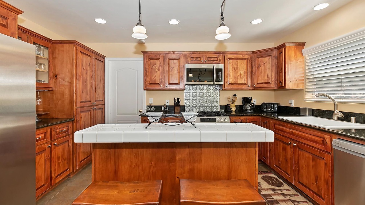 Photo of Kitchen in Big Bear City