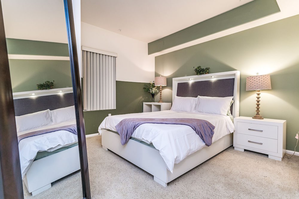 Photo of Bedroom in City West