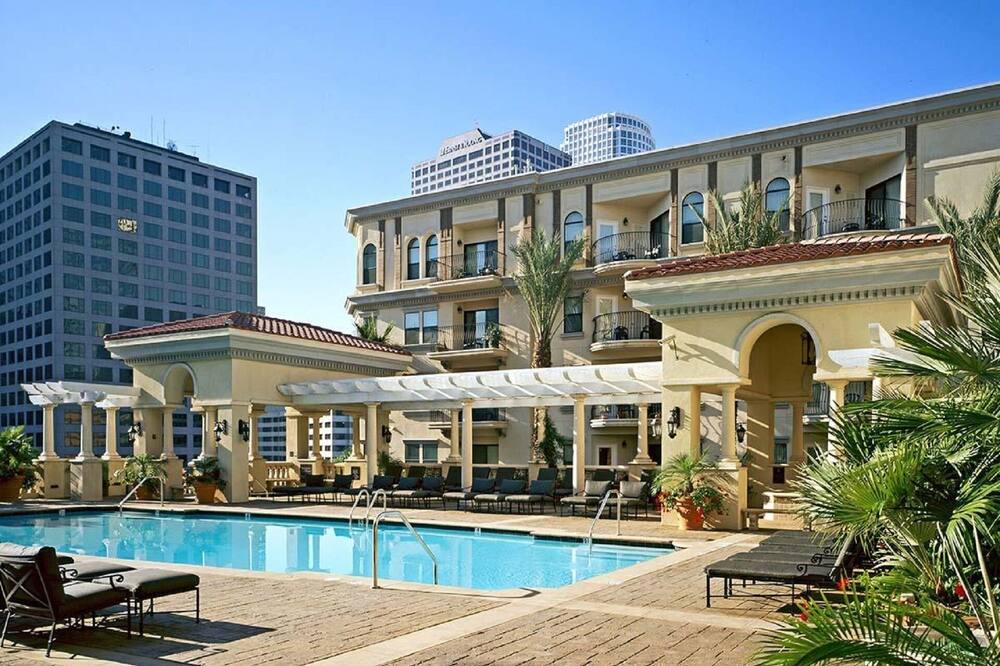 Photo of Outdoor in City West