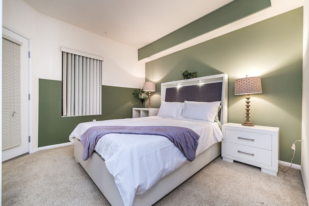 Photo of Bedroom in City West