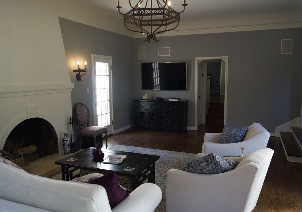 Photo of Livingroom in Altadena