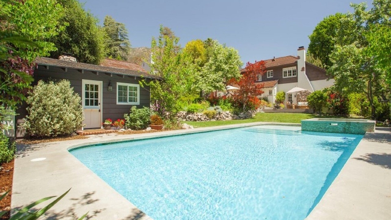 Photo of Outdoor in Altadena