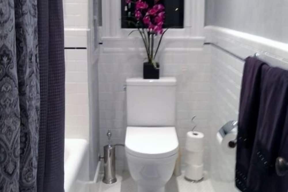 Photo of Bathroom in Cortez Hill