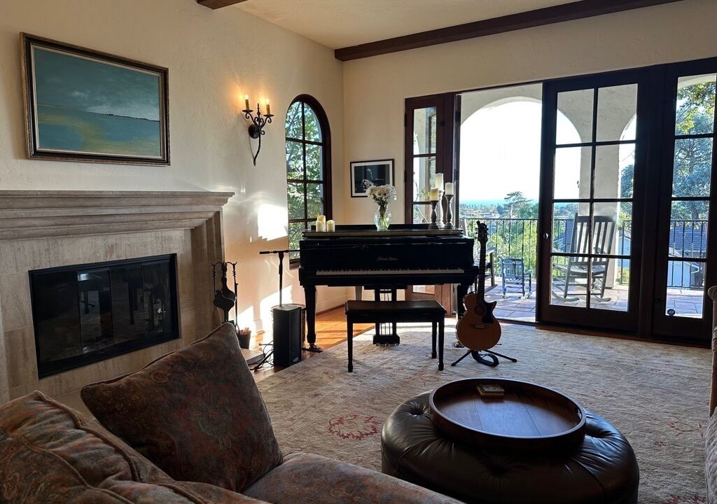 Photo of Livingroom in Pacific Palisades