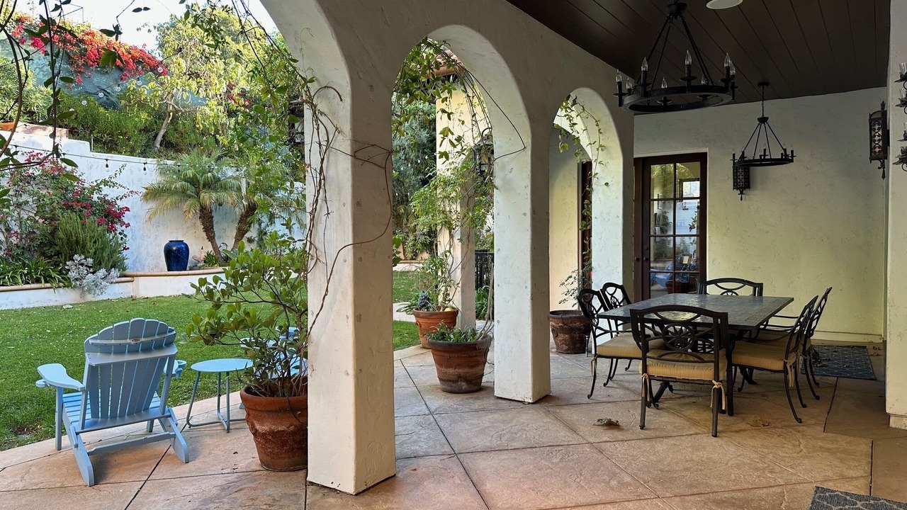 Photo of Patio Balcony in Pacific Palisades