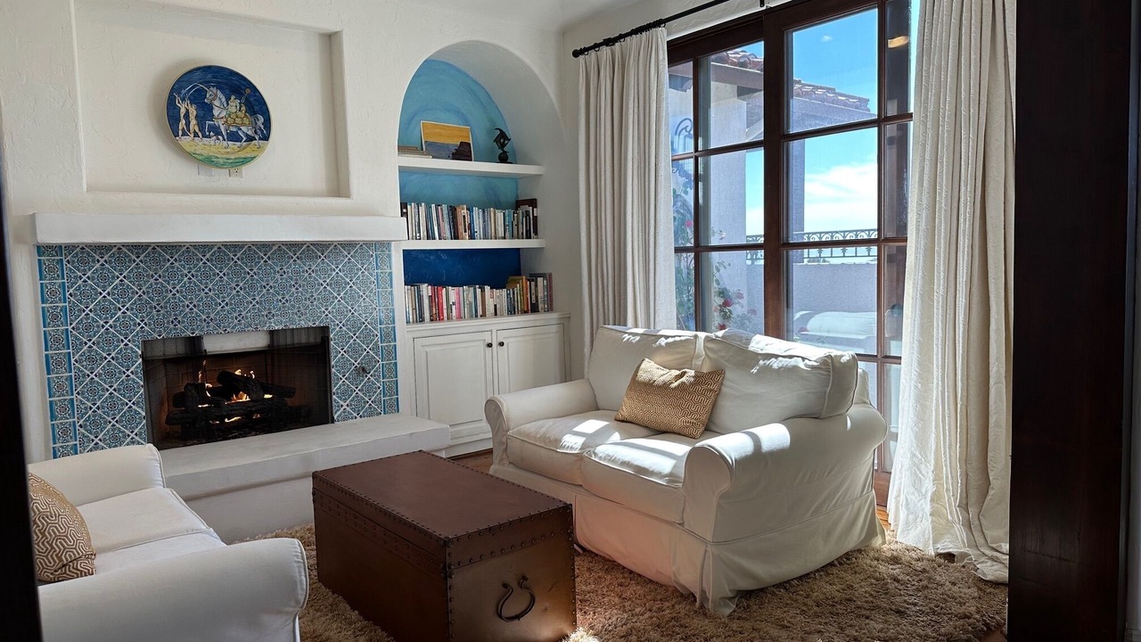 Photo of Livingroom in Pacific Palisades