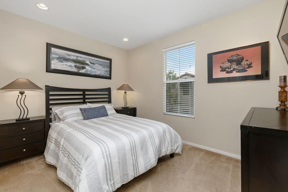Photo of Bedroom in Quail Hill