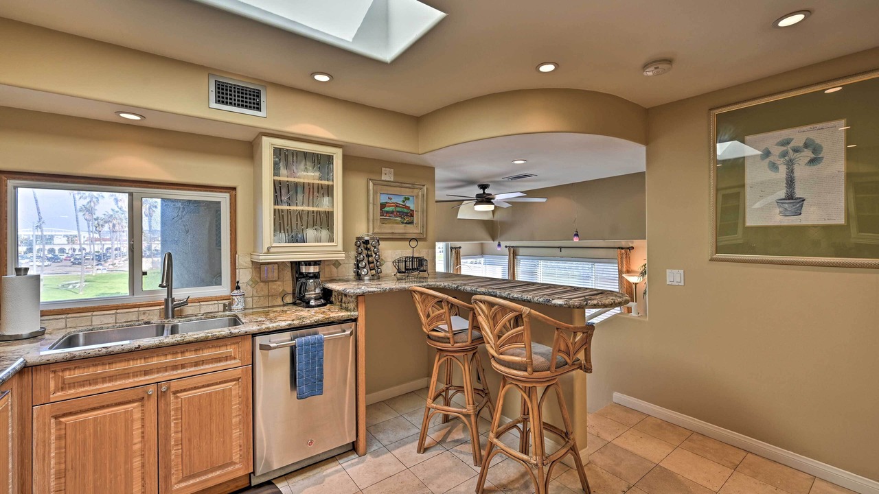 Photo of Kitchen in South Mission Beach