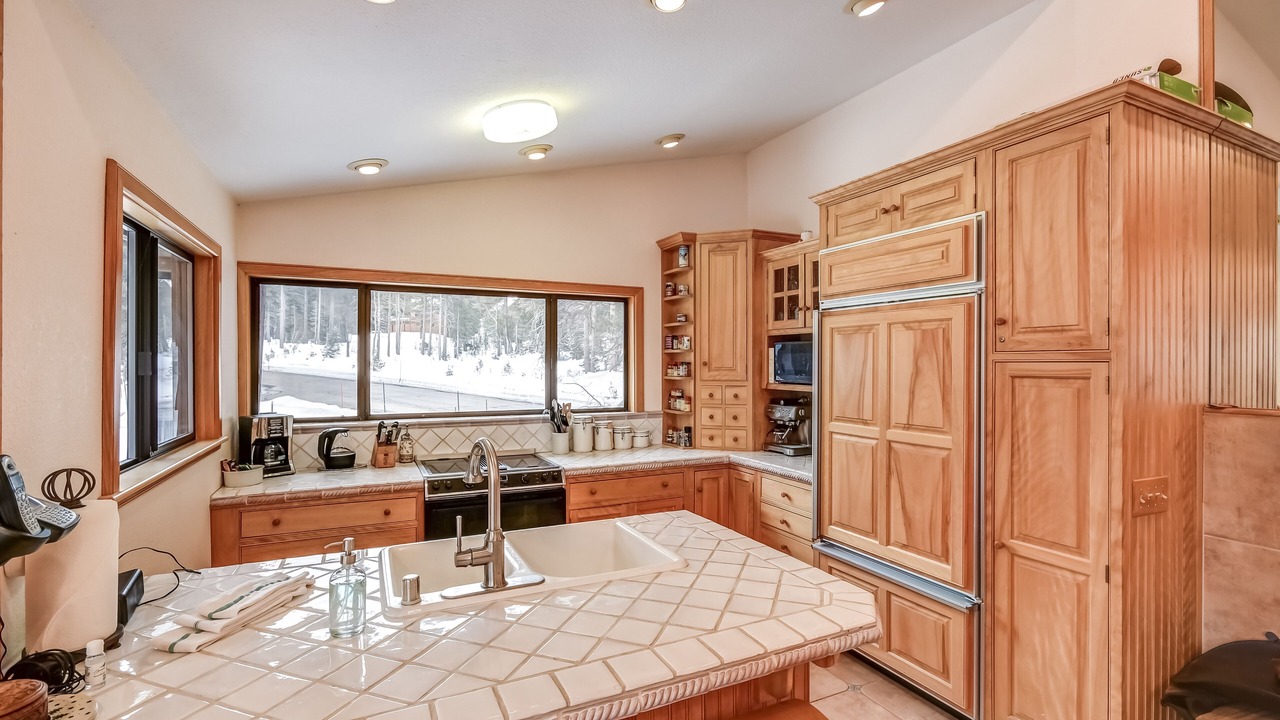 Photo of Kitchen in West Meadows