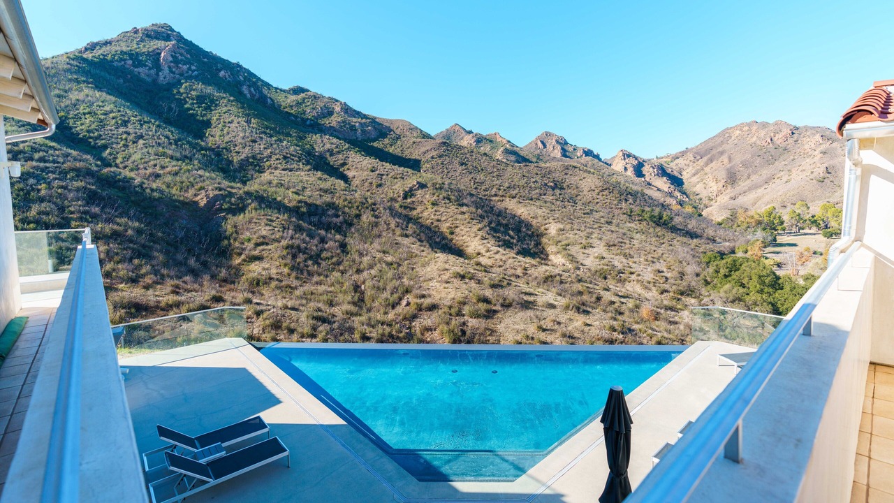 Photo of Outdoor in Agoura Hills