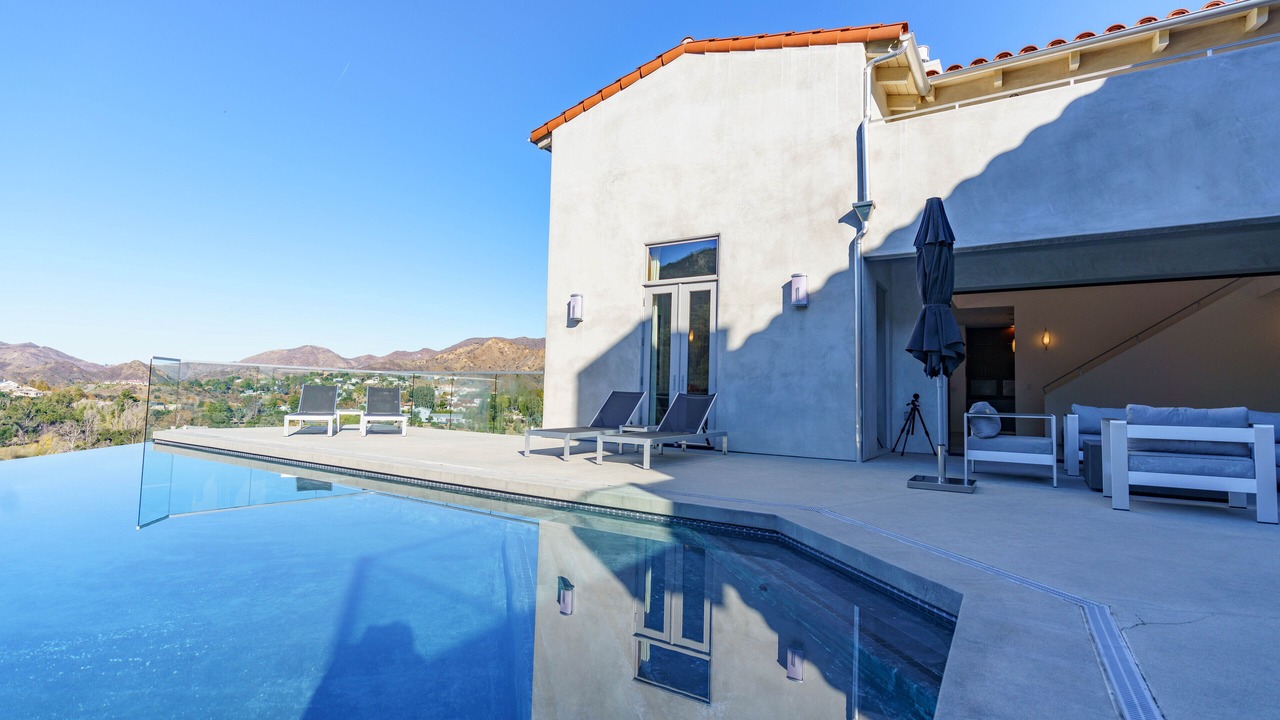 Photo of Outdoor in Agoura Hills