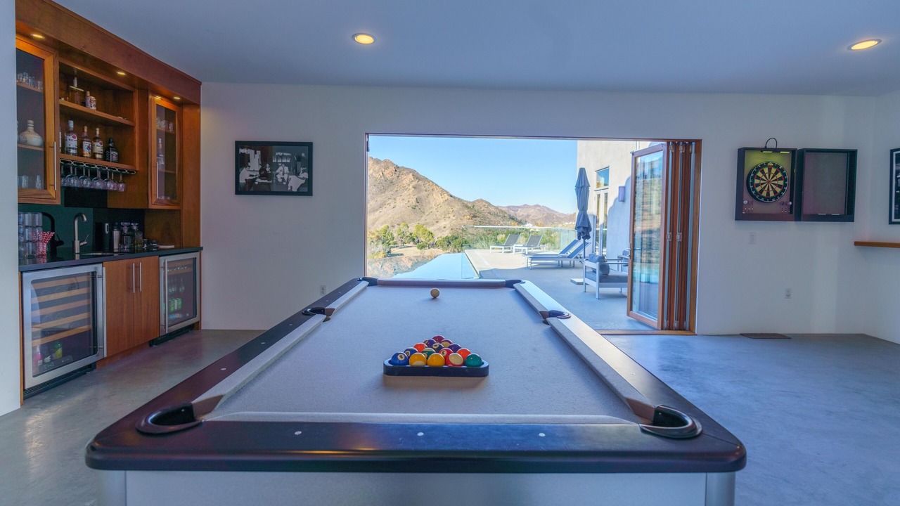Photo of Bedroom in Agoura Hills
