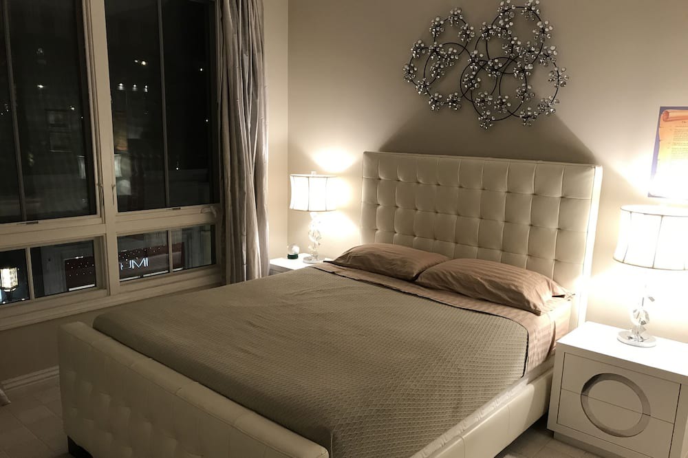 Photo of Bedroom in Downtown