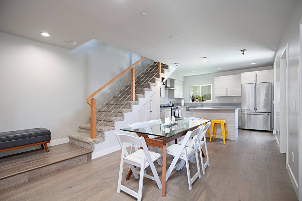 Photo of Livingroom in Roseville - Fleet Ridge