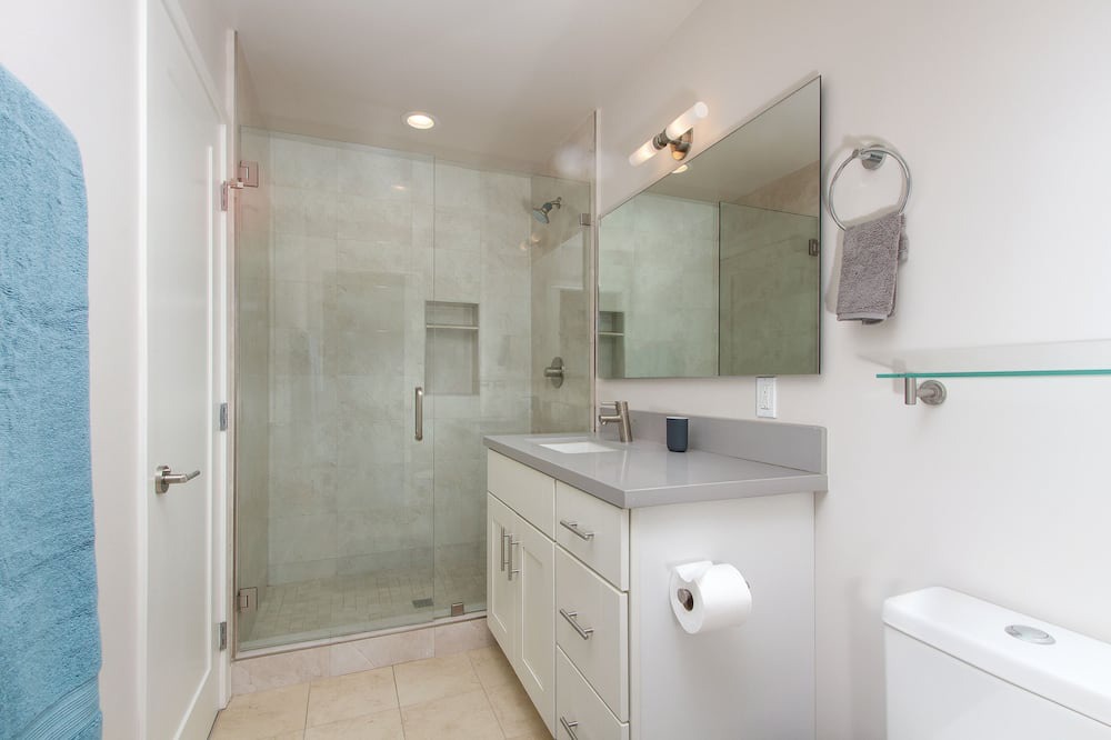 Photo of Bathroom in Roseville - Fleet Ridge