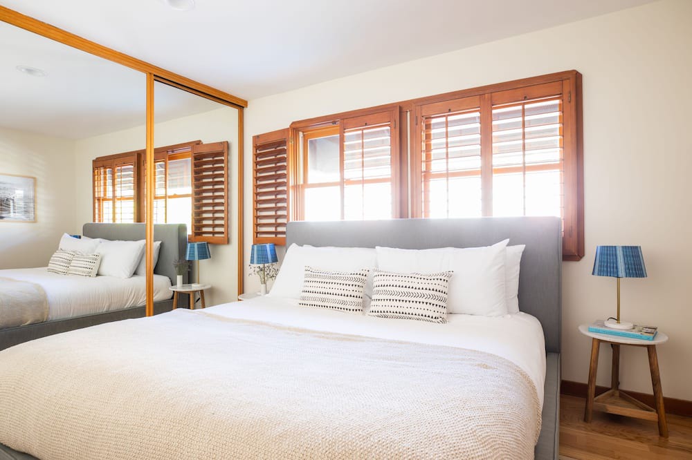 Photo of Bedroom in Western Malibu