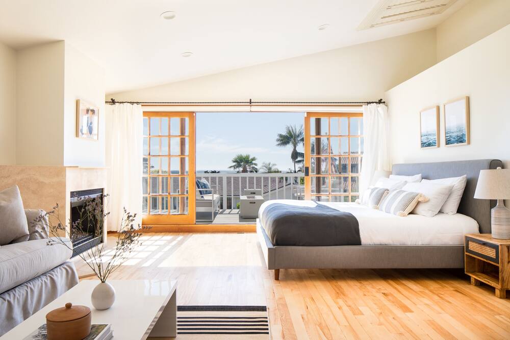 Photo of Bedroom in Western Malibu