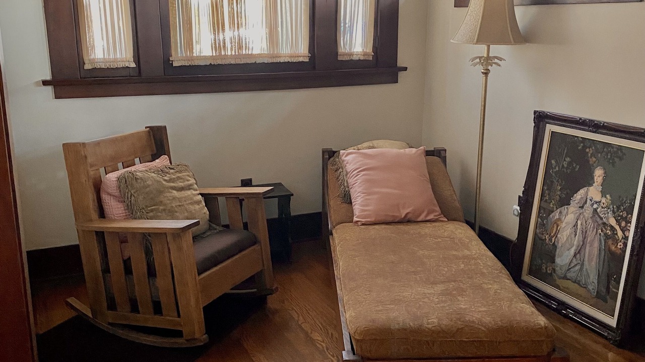 Photo of Bedroom in Pasadena