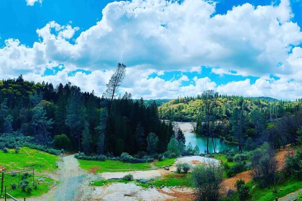 Photo of Outdoor in Cedar Ridge