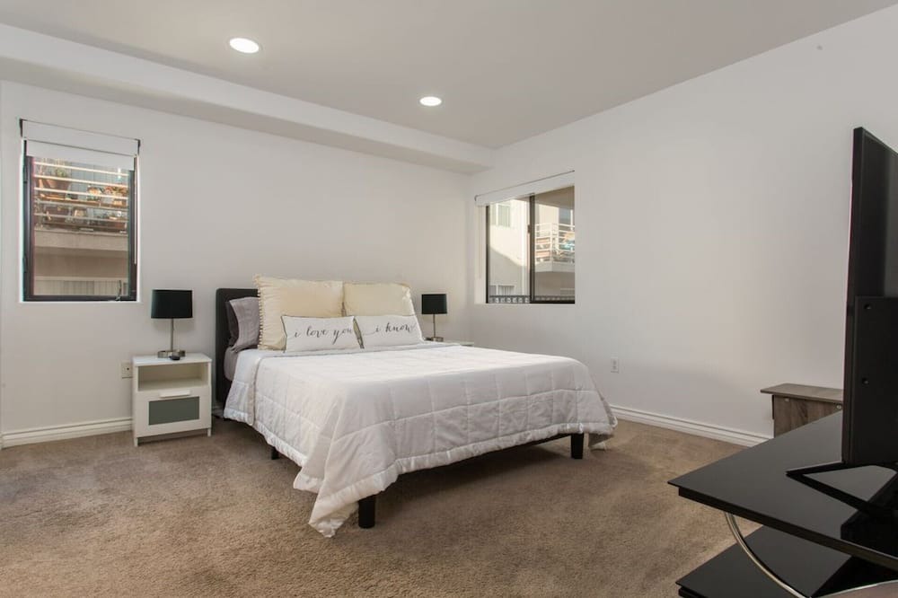 Photo of Bedroom in West Hollywood