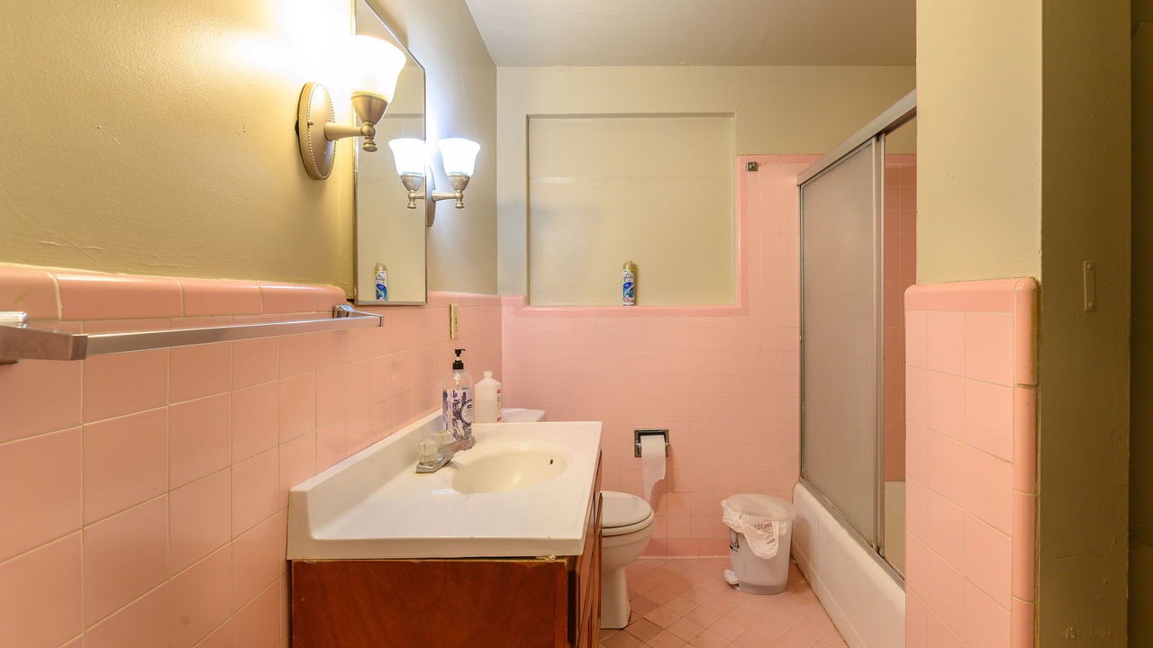 Photo of Bathroom in Desert Hot Springs