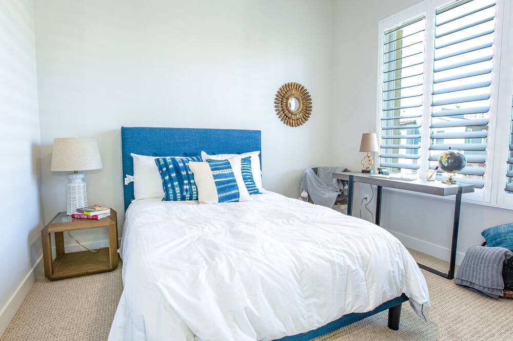 Photo of Bedroom in Del Obispo