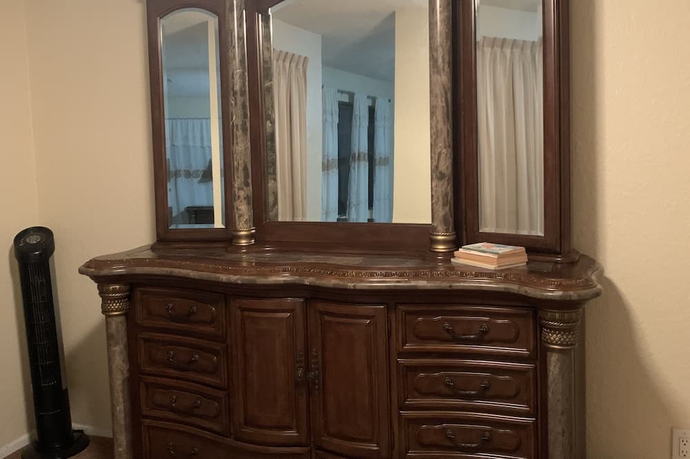Photo of Bedroom in Glendora