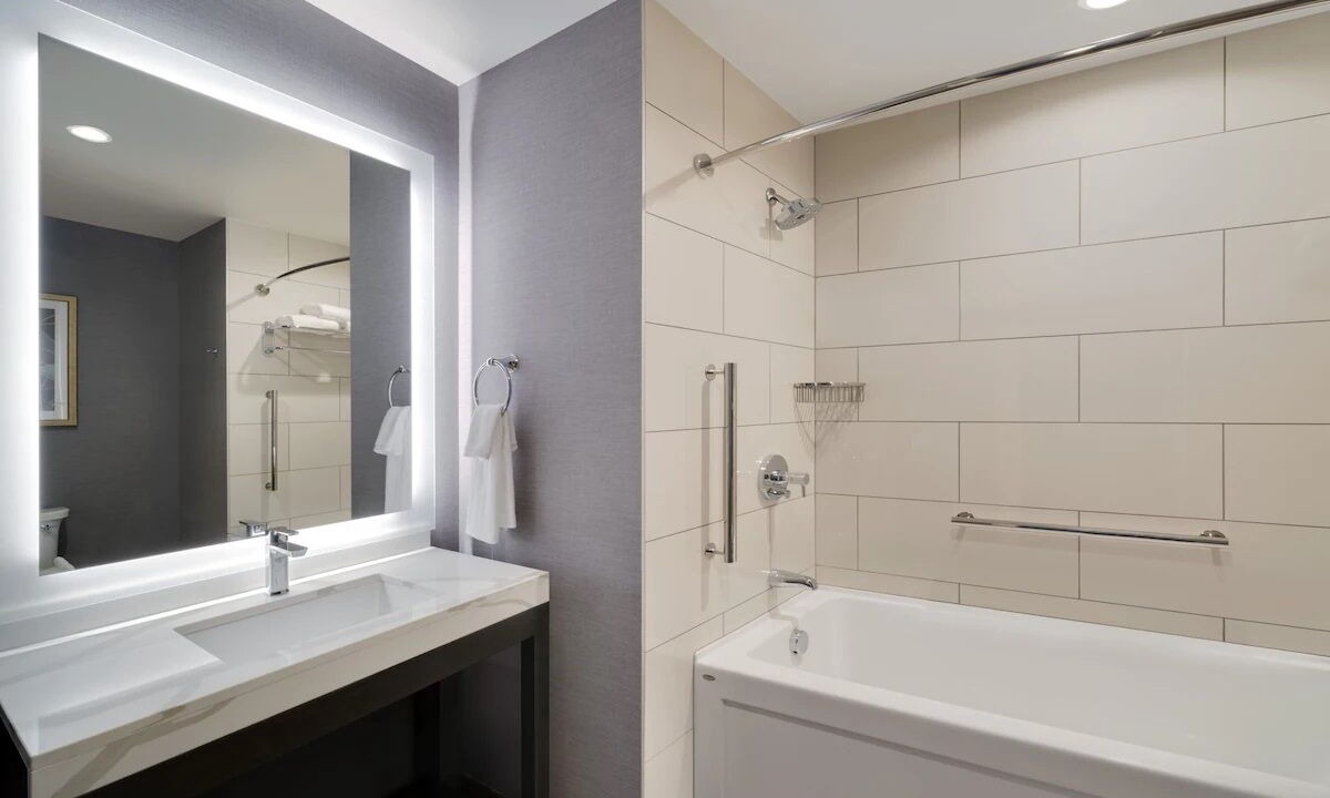 Photo of Bathroom in Los Angeles