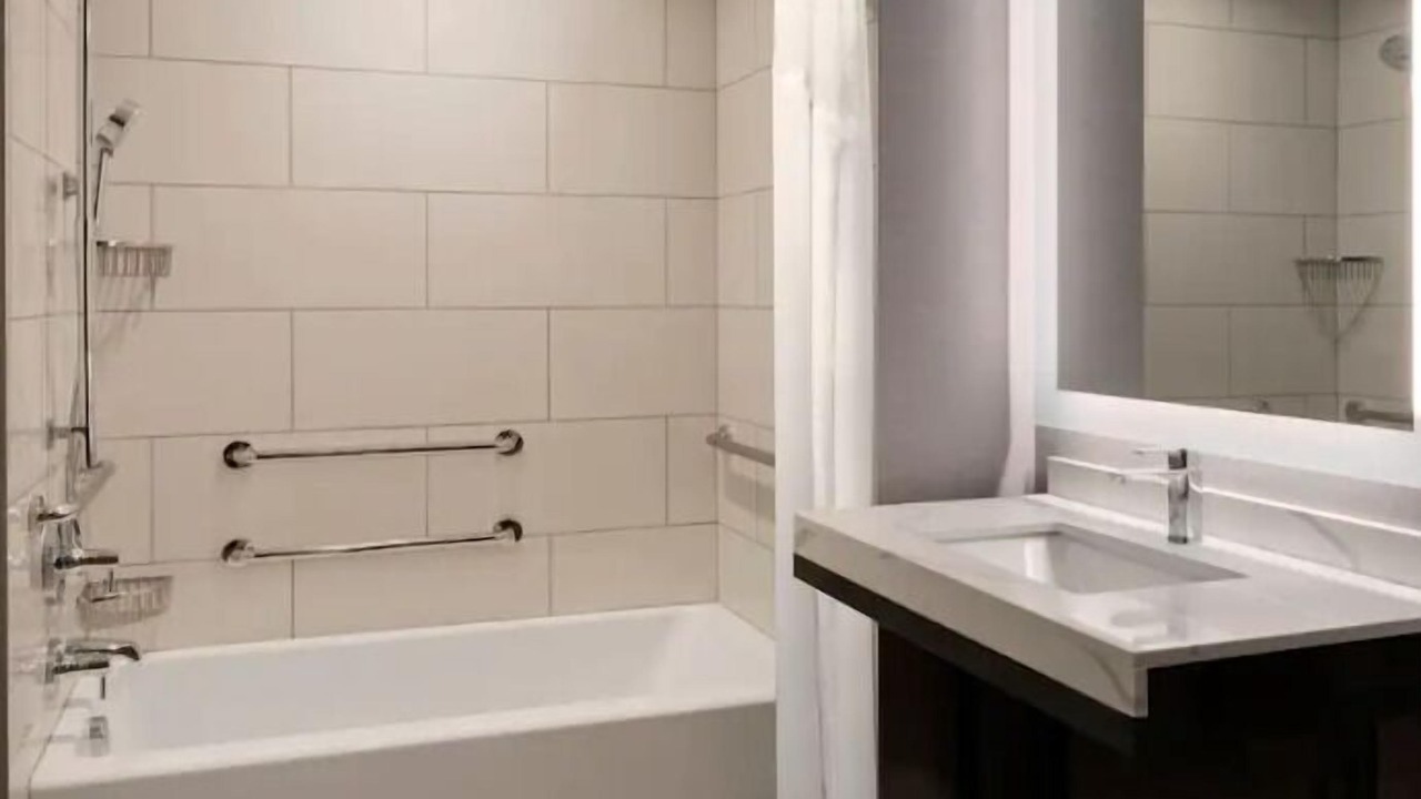 Photo of Bathroom in Los Angeles
