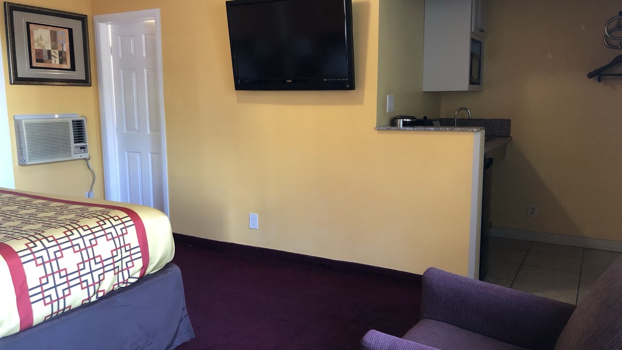 Photo of Bedroom in Culver - West