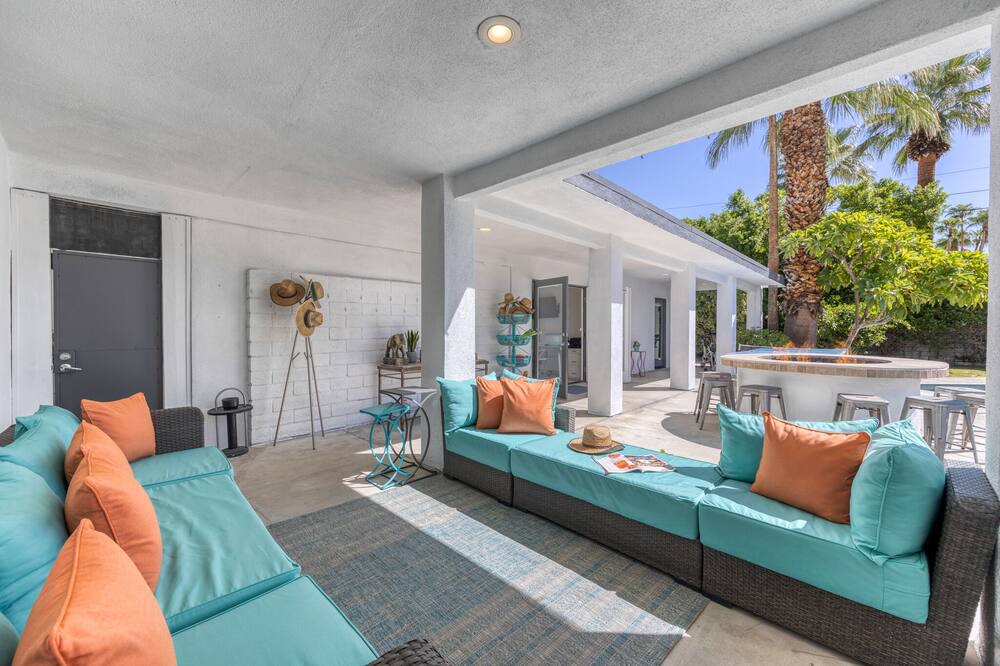 Photo of Outdoor in Warm Sands