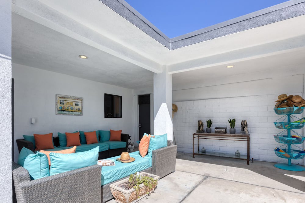 Photo of Outdoor in Warm Sands