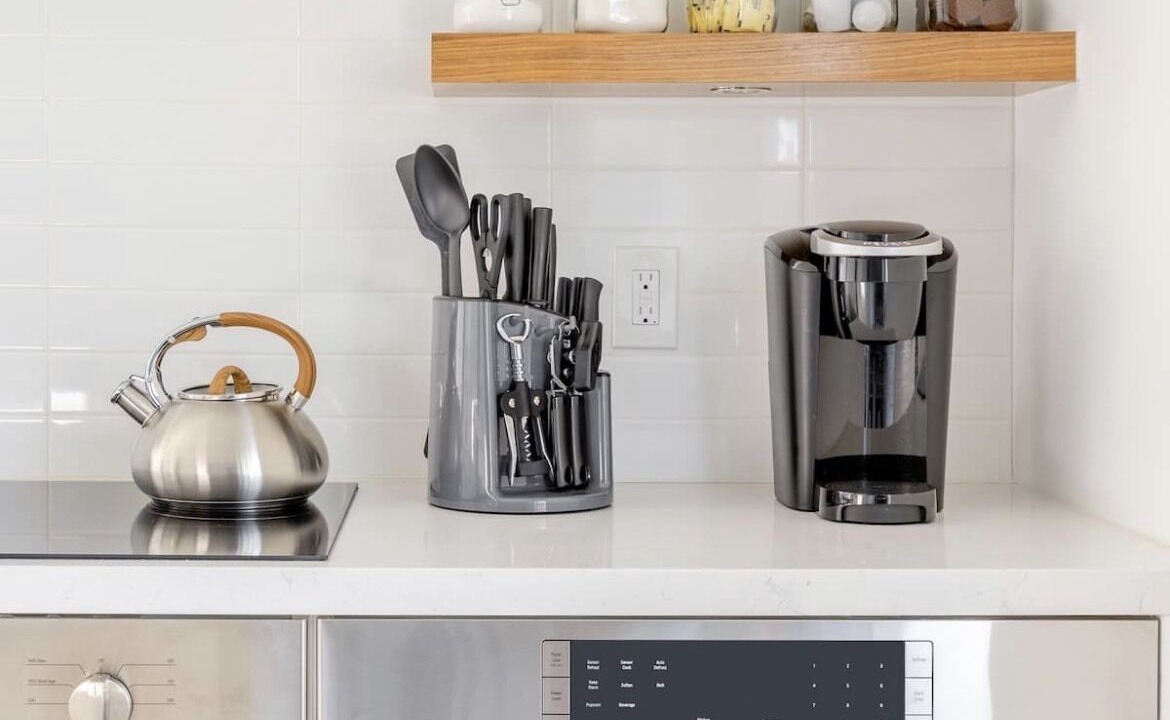 Photo of Kitchen in Racquet Club Estates
