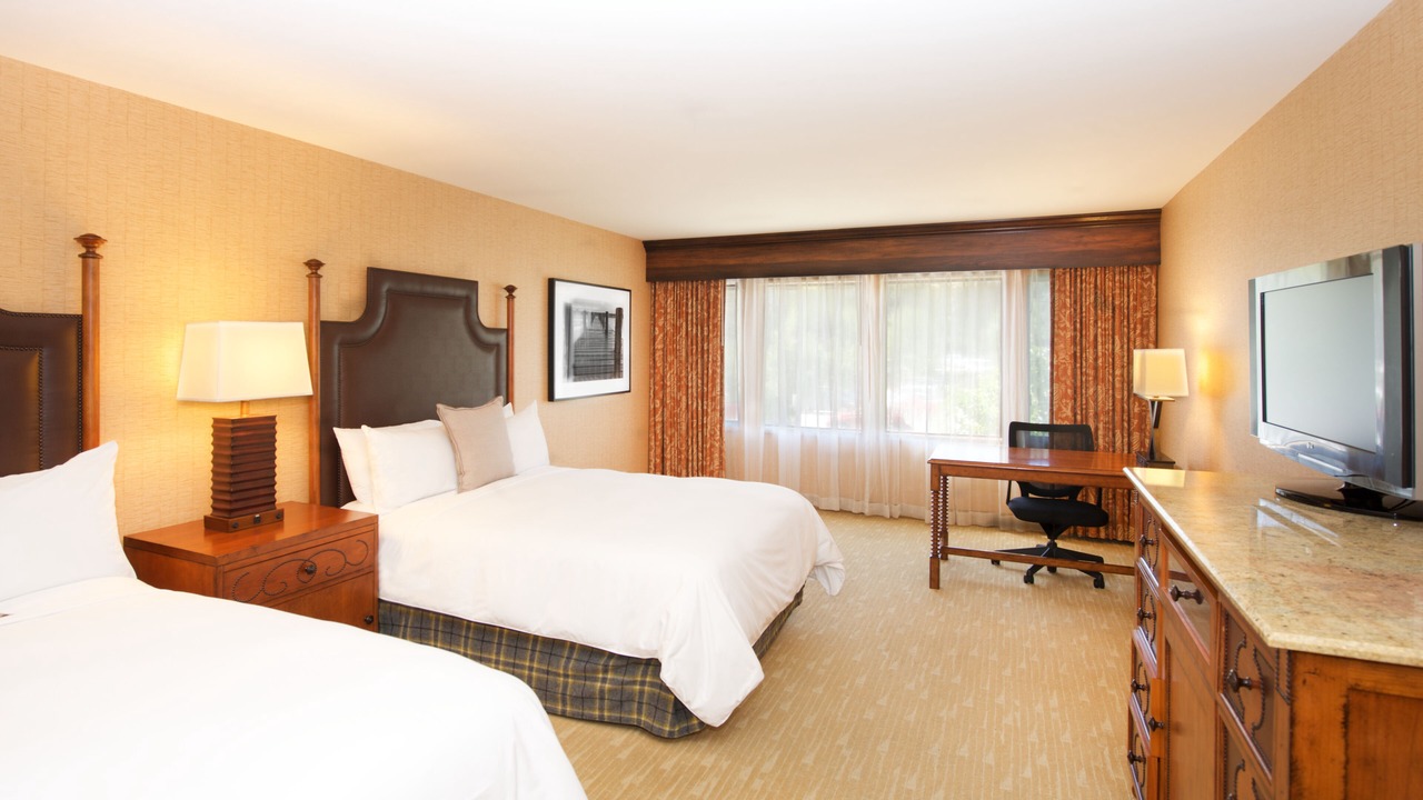 Photo of Bedroom in Lake Arrowhead