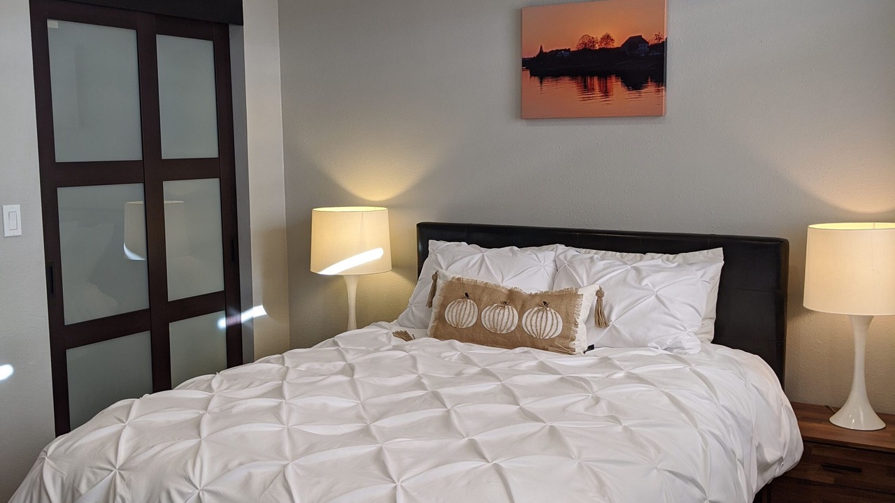 Photo of Bedroom in May Valley