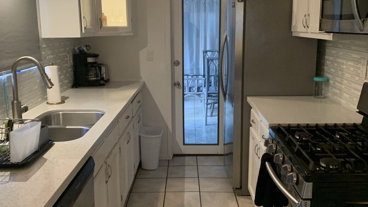 Photo of Kitchen in Altadena