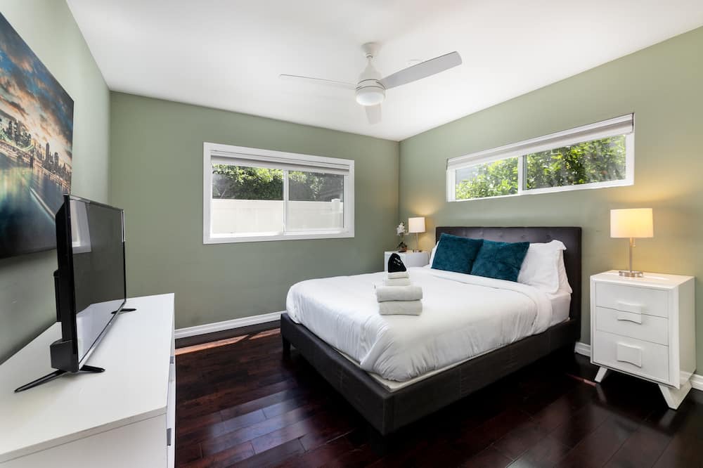 Photo of Bedroom in Culver - West