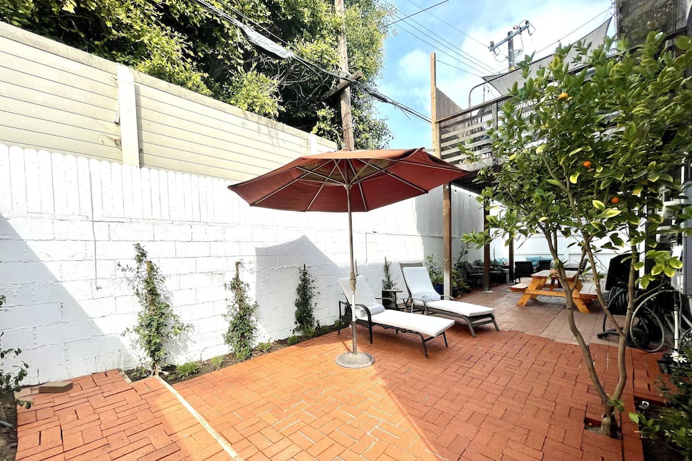 Photo of Patio Balcony in Culver - West