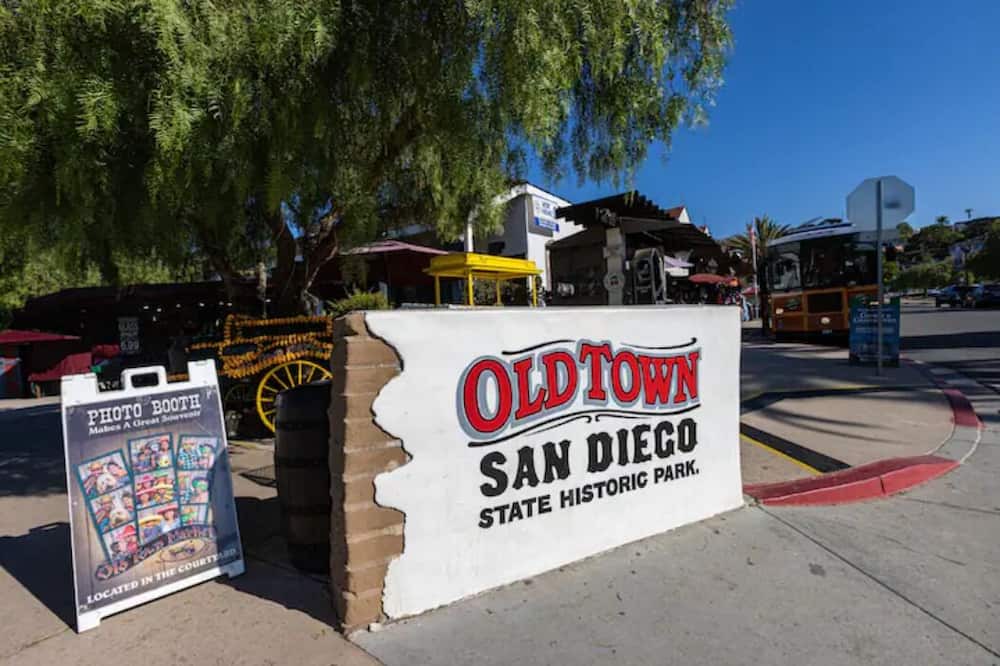 Photo of Outdoor in Mission Hills
