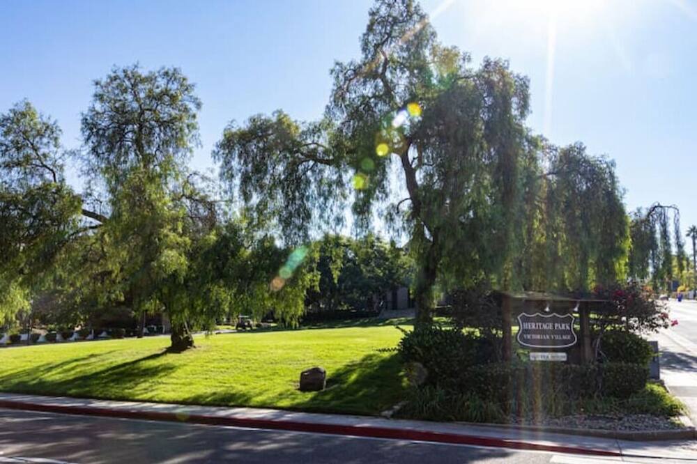 Photo of Outdoor in Mission Hills