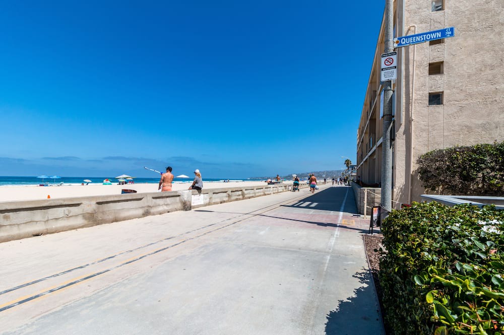 Photo of Others in Mission Beach